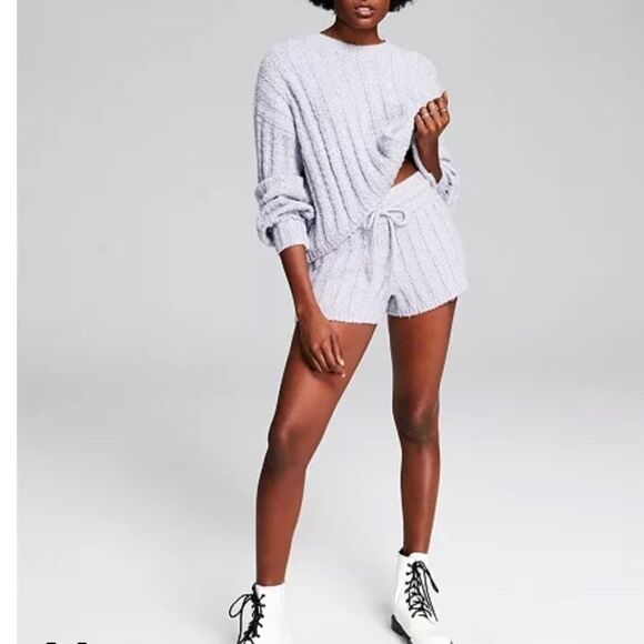 AND NOW THIS short Women's Cable-Knit Shorts in gray size medium, New - Picture 1 of 9